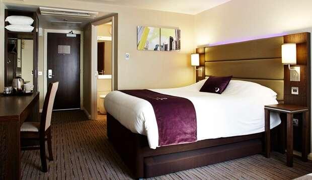 Premier Inn Premier Inn Saffron Walden Exterior photo